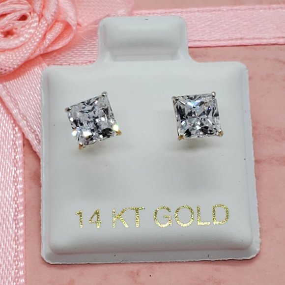 Jewelry - 14 KT Yellow Gold Screw Backing Stud Earrings